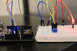 Arduino Starter’s Guide  (7/7): Potentiometer and LED