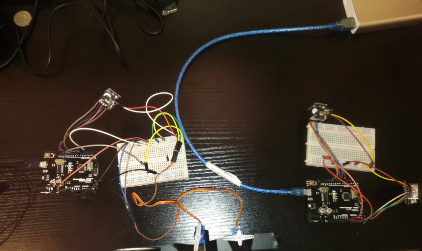 Wireless Control (NRF24L01) of Servo Motors Using Joystick module ...