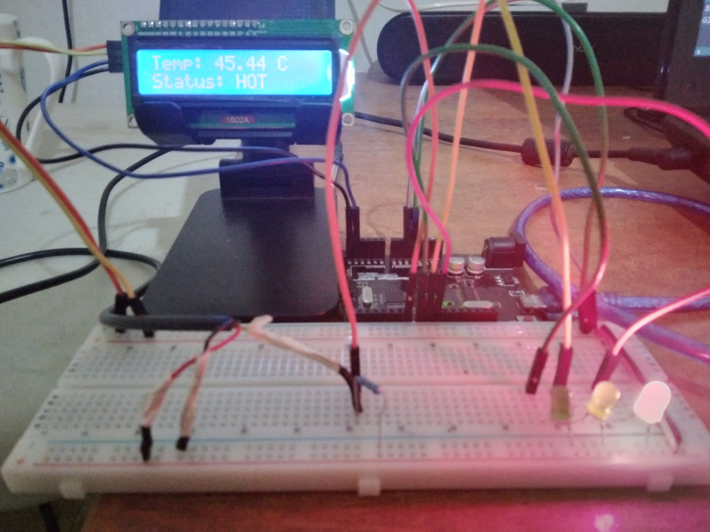 Temperature-Controlled LED light using DS18B20 Temperature Sensor, LCD ...